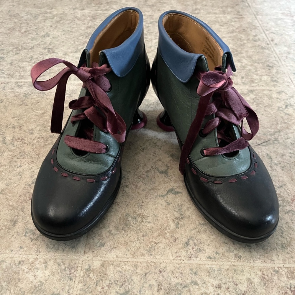 Fluevog Enneagram Investigators Women's Ankle Boots